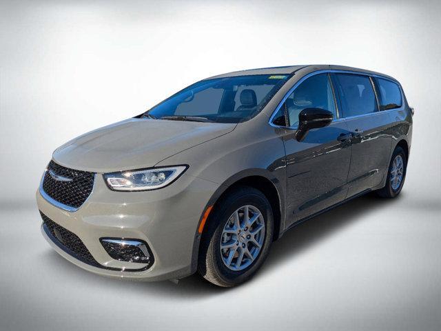 new 2025 Chrysler Pacifica car, priced at $47,815