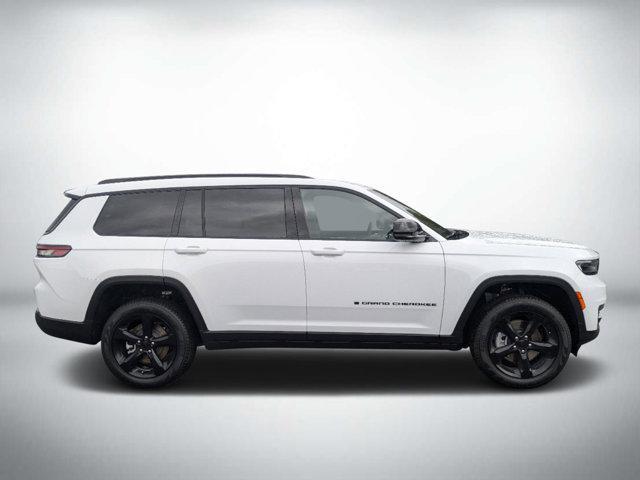 new 2025 Jeep Grand Cherokee L car, priced at $49,540