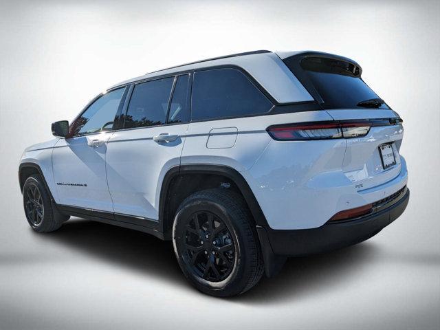 new 2024 Jeep Grand Cherokee car, priced at $42,442