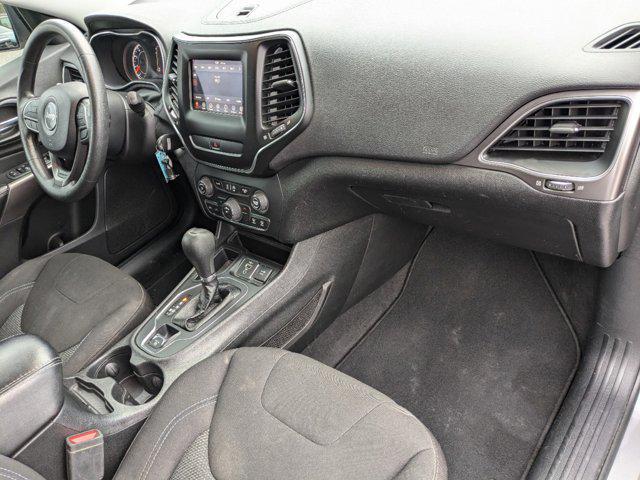 used 2019 Jeep Cherokee car, priced at $13,934