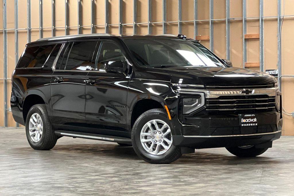 new 2026 Chevrolet Suburban car, priced at $72,334