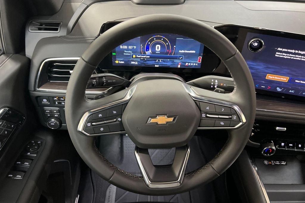 new 2026 Chevrolet Suburban car, priced at $72,334