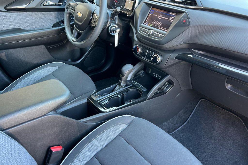 used 2023 Chevrolet TrailBlazer car, priced at $19,611