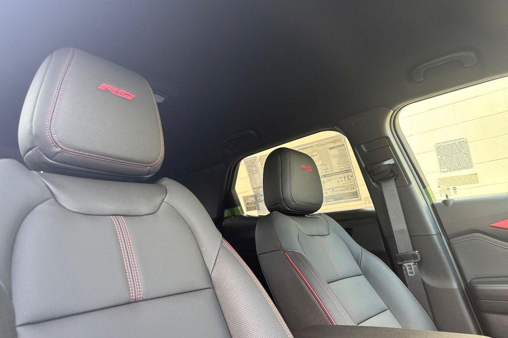 new 2025 Chevrolet TrailBlazer car, priced at $27,499