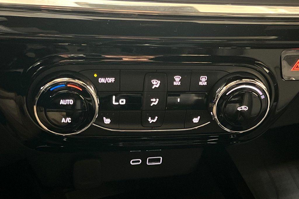 new 2026 Chevrolet Trax car, priced at $28,463