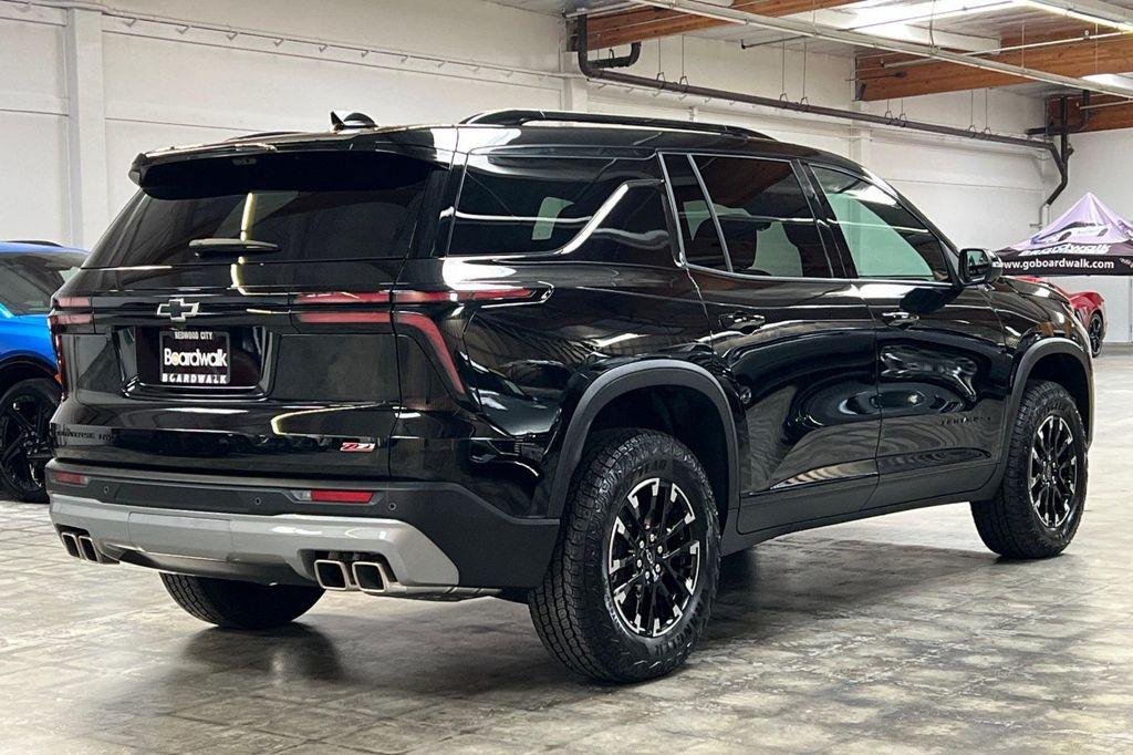 new 2026 Chevrolet Traverse car, priced at $53,406