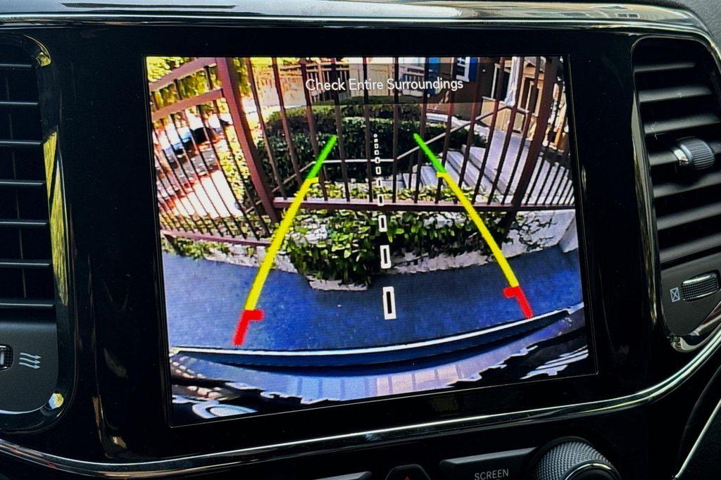 used 2021 Jeep Grand Cherokee car, priced at $23,201