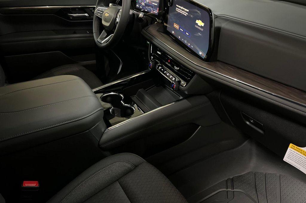 new 2026 Chevrolet Suburban car, priced at $68,879