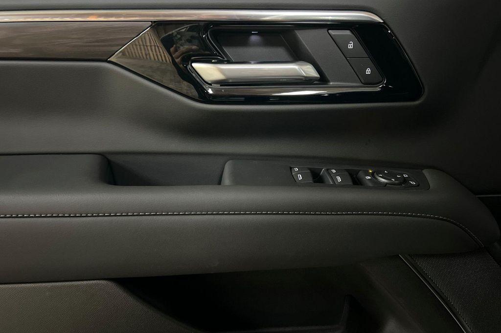 new 2026 Chevrolet Suburban car, priced at $68,879