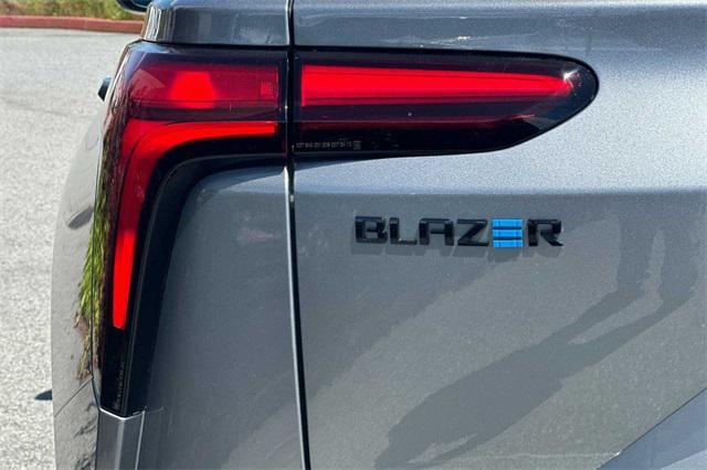 new 2024 Chevrolet Blazer car, priced at $50,773