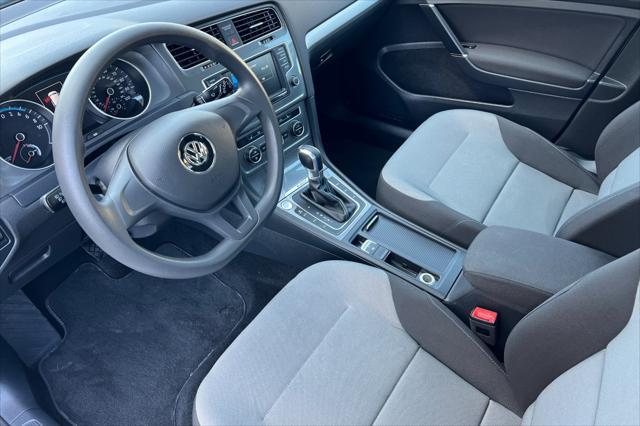 used 2016 Volkswagen e-Golf car, priced at $14,556