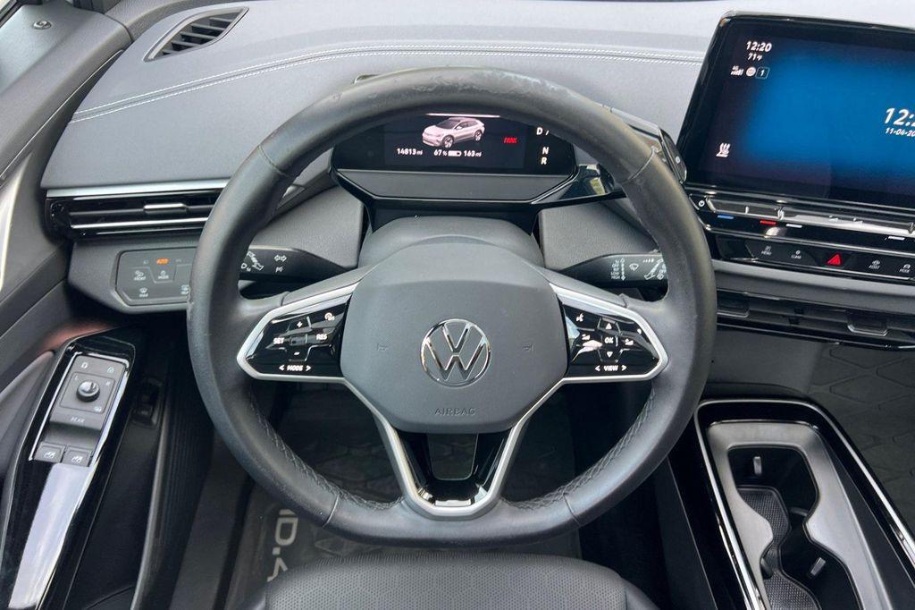 used 2023 Volkswagen ID.4 car, priced at $24,999