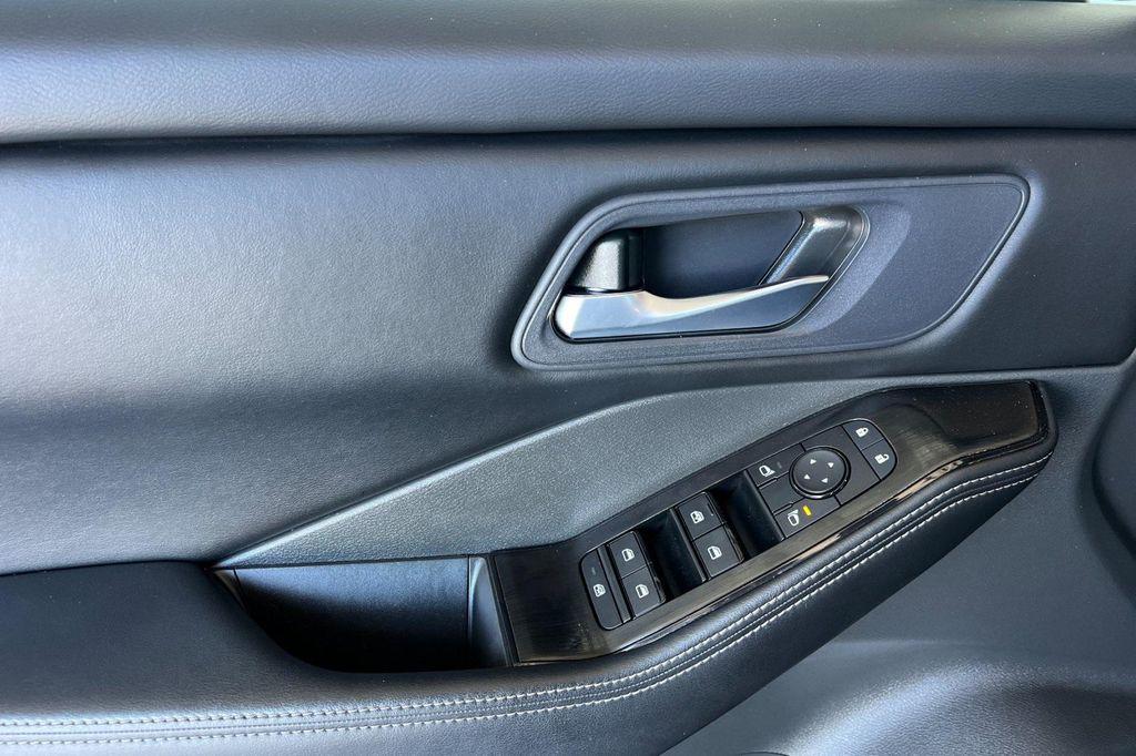 used 2024 Nissan Rogue car, priced at $20,777