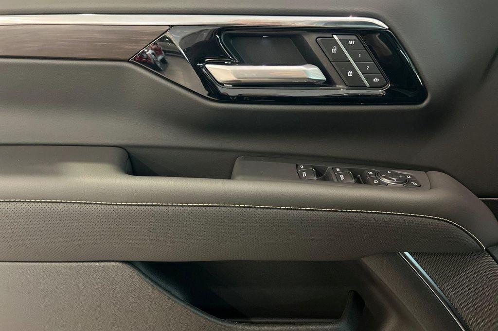 new 2026 Chevrolet Suburban car, priced at $86,942