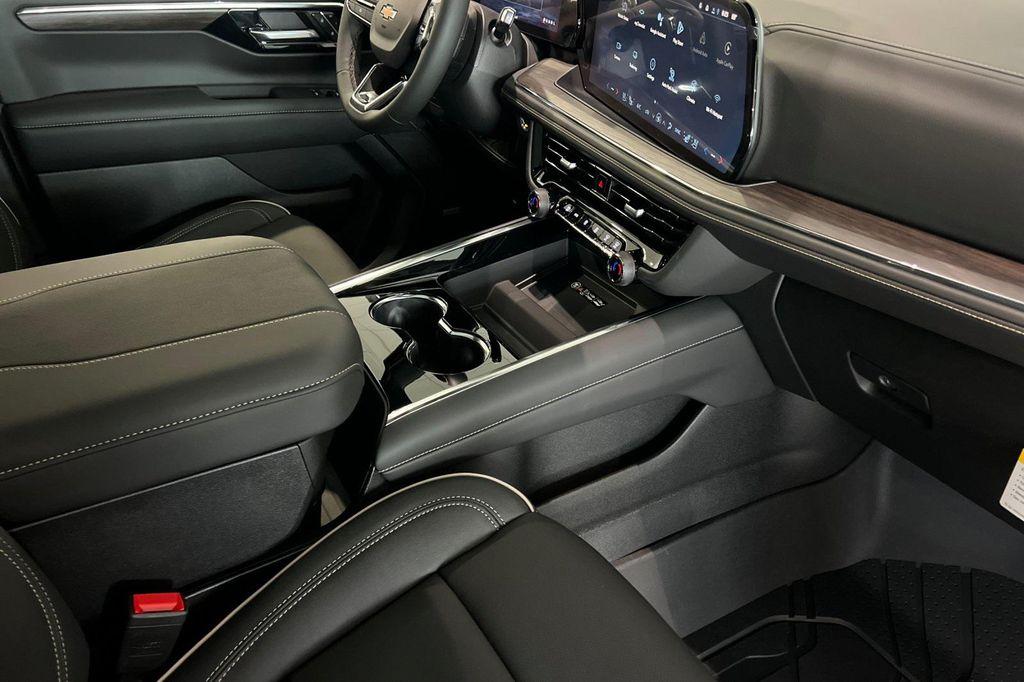 new 2026 Chevrolet Suburban car, priced at $86,942