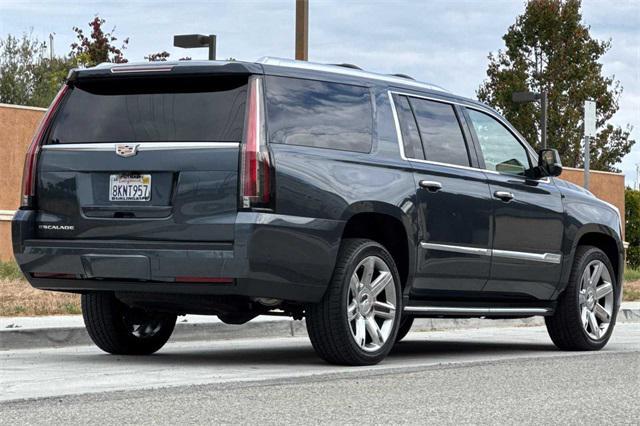 used 2019 Cadillac Escalade ESV car, priced at $45,495