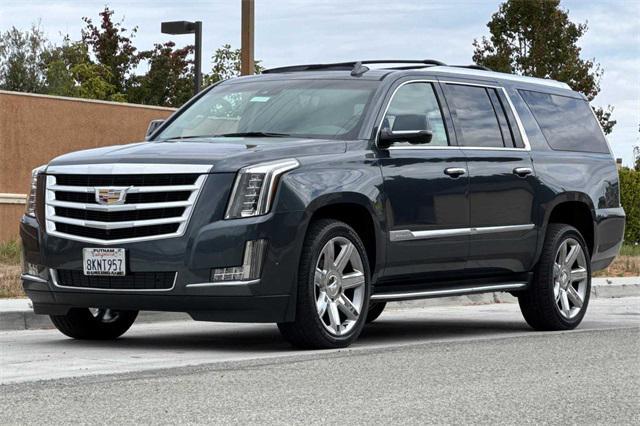 used 2019 Cadillac Escalade ESV car, priced at $45,495