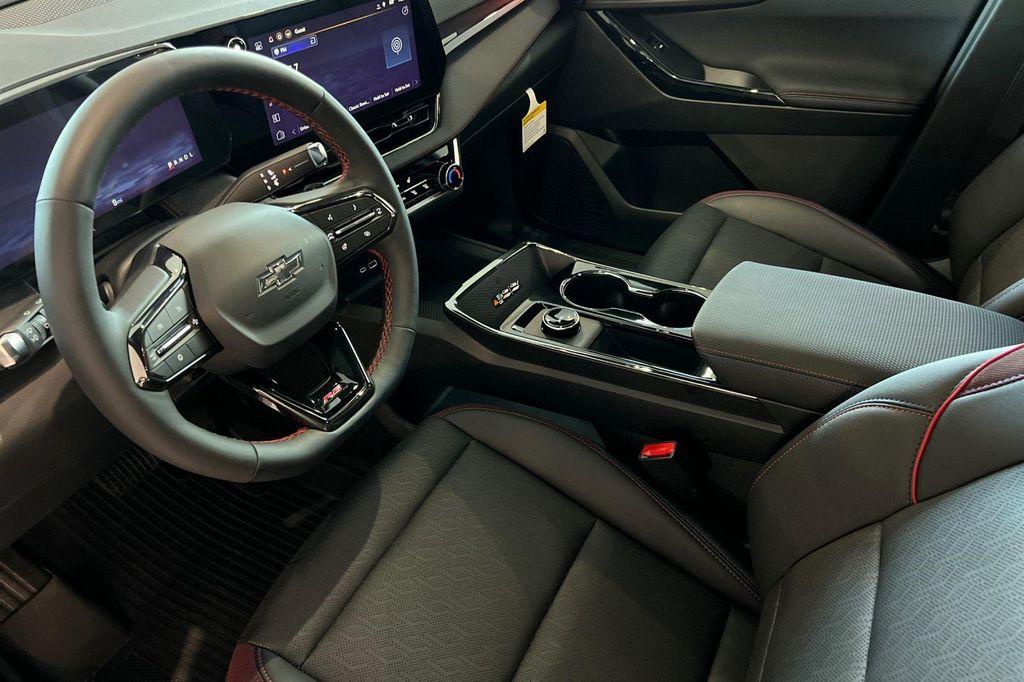 new 2026 Chevrolet Equinox car, priced at $38,437