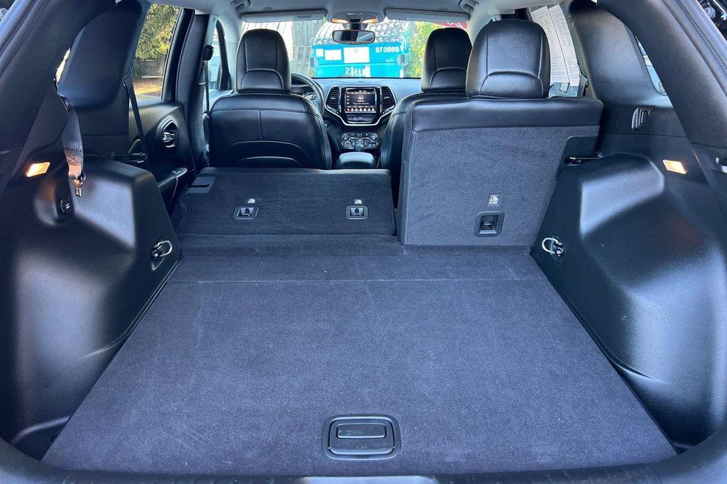 used 2019 Jeep Cherokee car, priced at $17,998