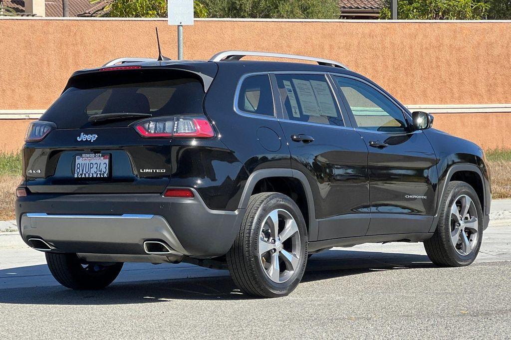 used 2019 Jeep Cherokee car, priced at $17,998