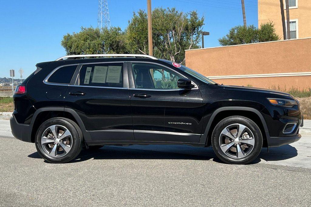 used 2019 Jeep Cherokee car, priced at $17,998