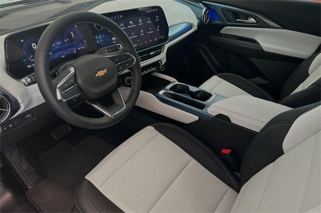 new 2024 Chevrolet Equinox car, priced at $44,740