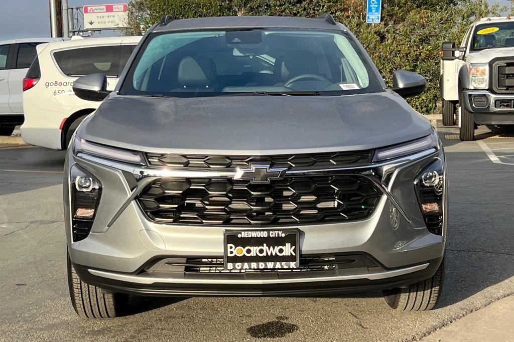 new 2026 Chevrolet Trax car, priced at $26,280