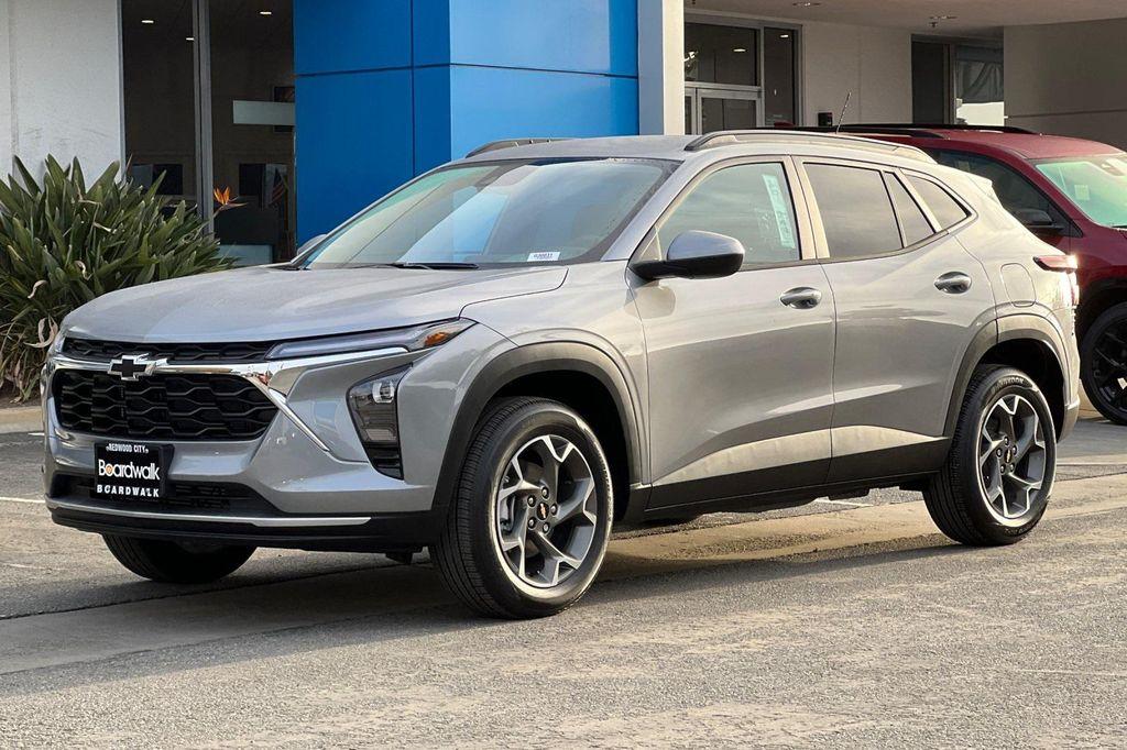 new 2026 Chevrolet Trax car, priced at $26,280