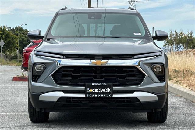 new 2025 Chevrolet TrailBlazer car, priced at $29,720