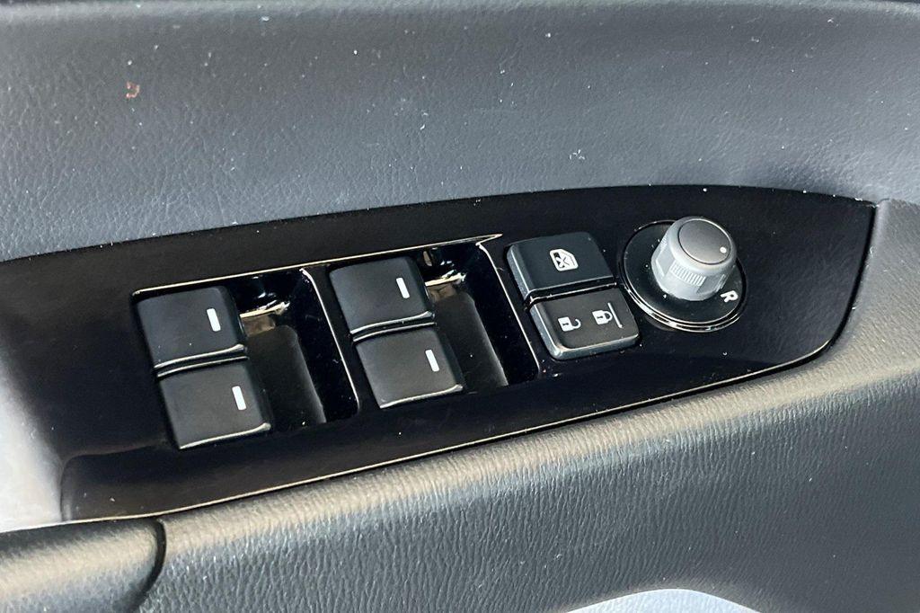 used 2022 Mazda CX-5 car, priced at $23,775