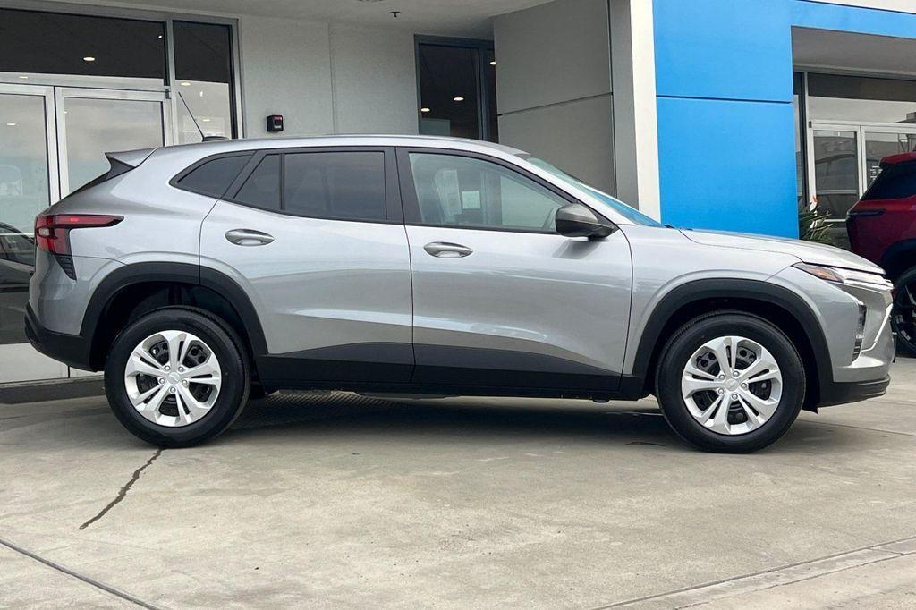 new 2026 Chevrolet Trax car, priced at $23,181