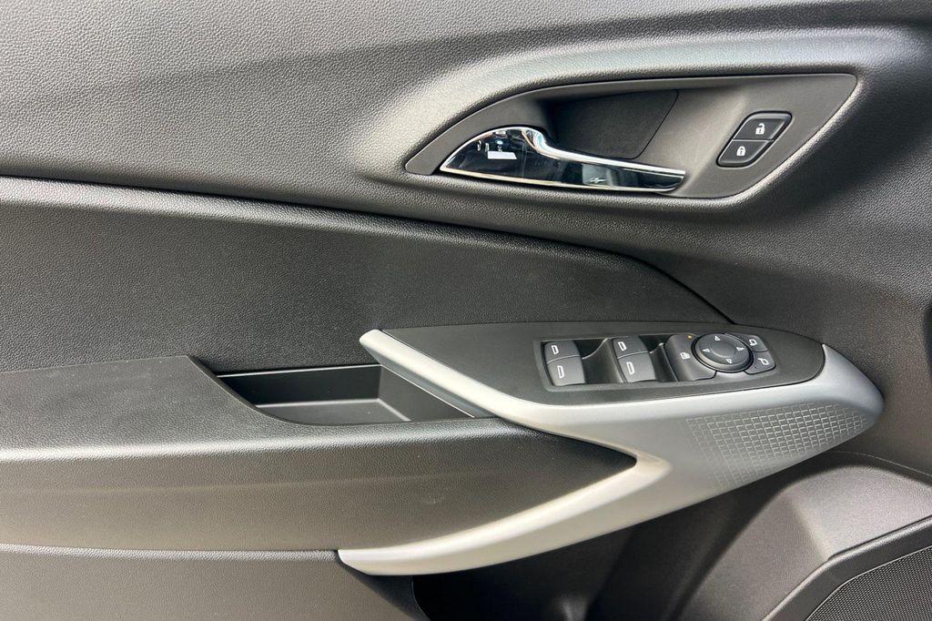 new 2026 Chevrolet Trax car, priced at $23,181