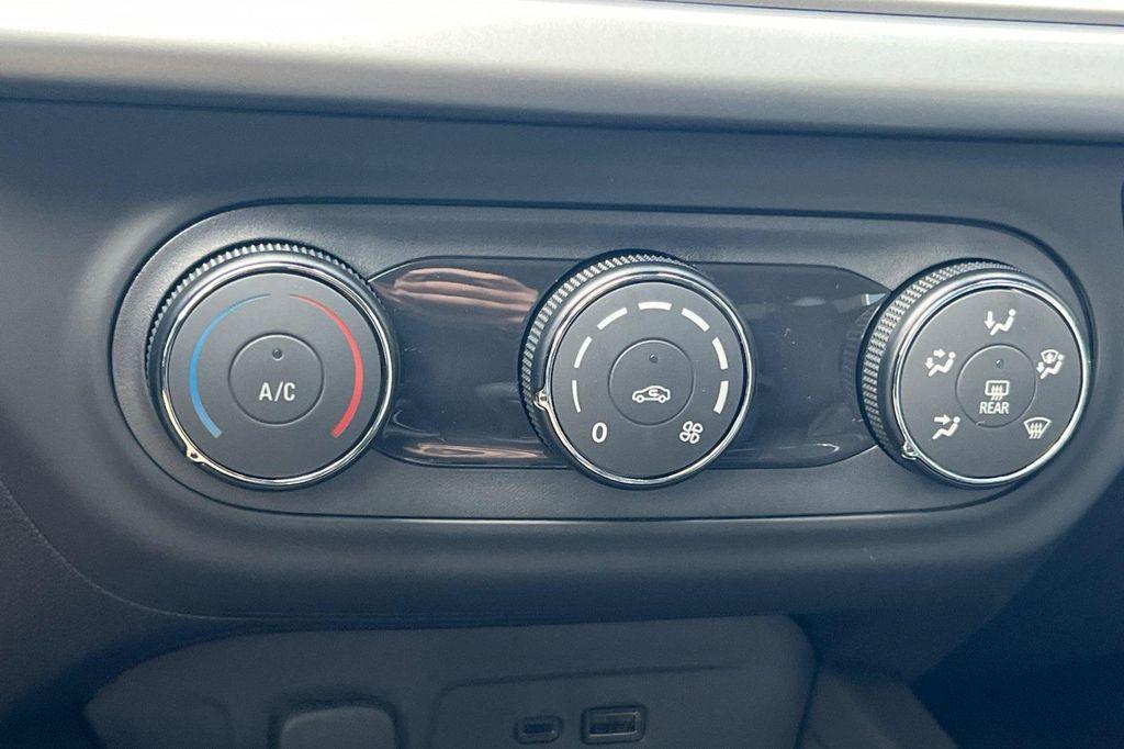 new 2026 Chevrolet Trax car, priced at $23,181