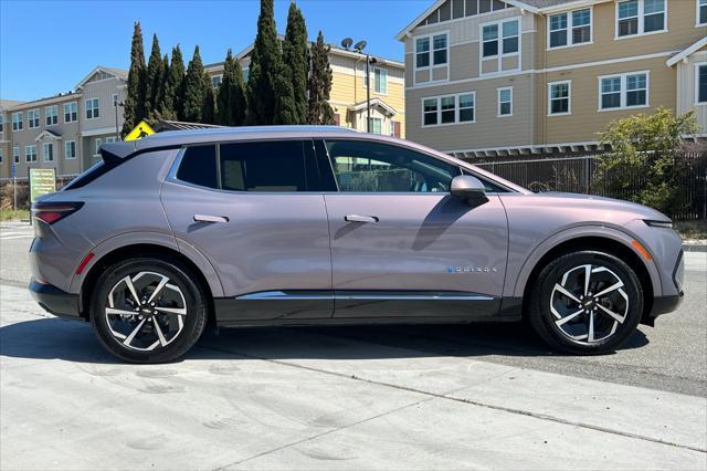 new 2025 Chevrolet Equinox EV car, priced at $40,595