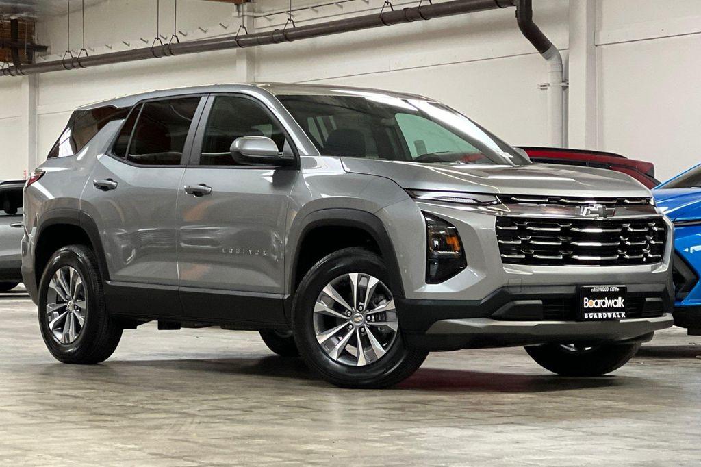 new 2026 Chevrolet Equinox car, priced at $30,017