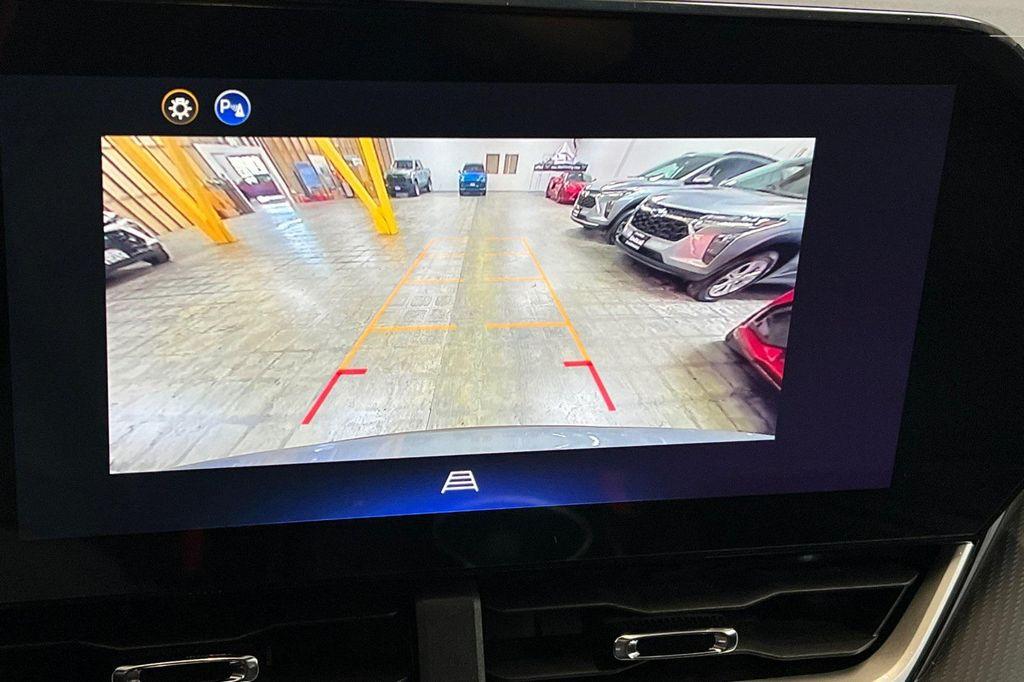 new 2026 Chevrolet Equinox car, priced at $30,017