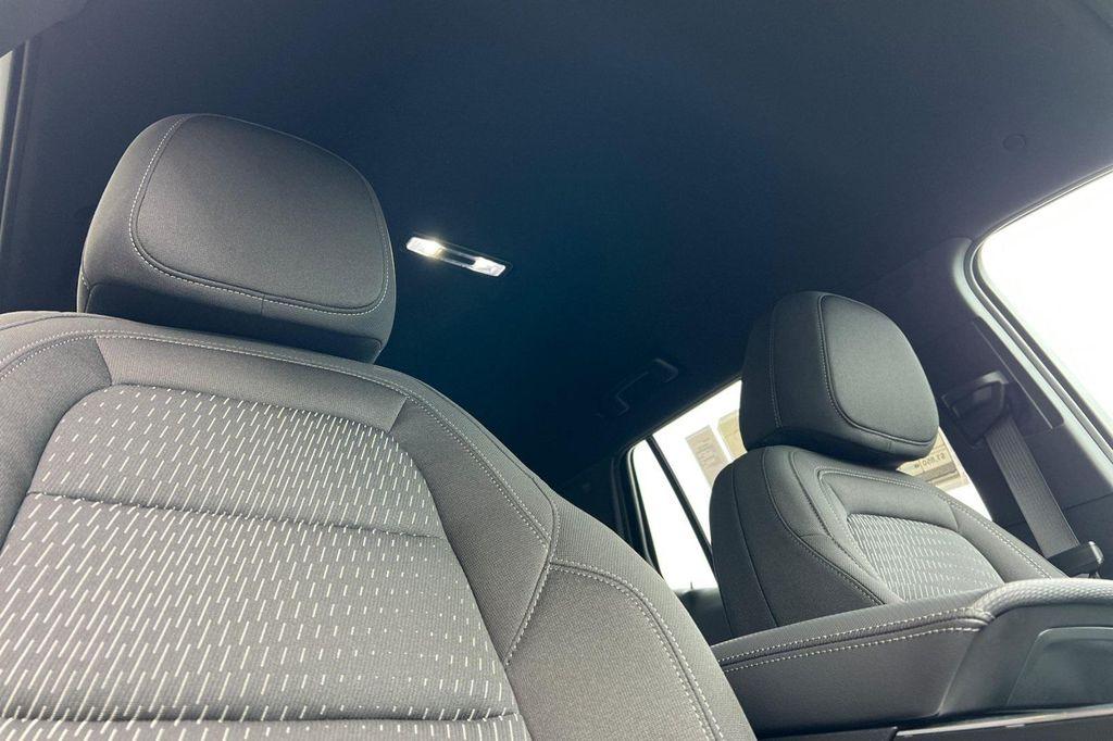 new 2026 Chevrolet Equinox car, priced at $30,017