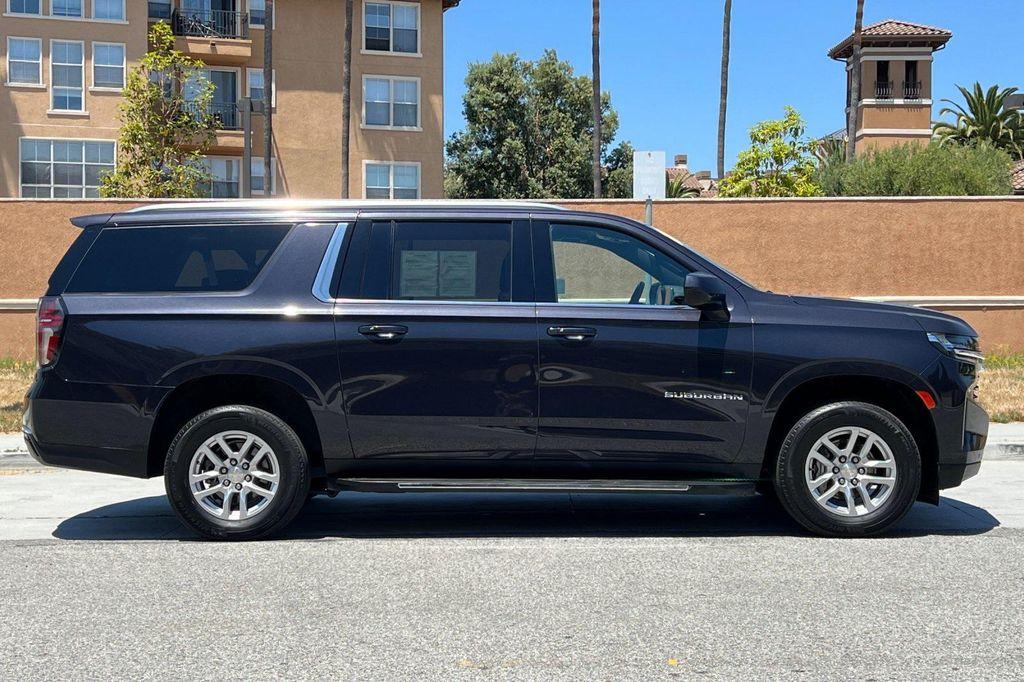used 2023 Chevrolet Suburban car, priced at $44,632