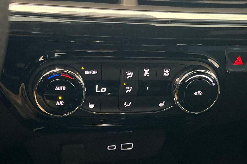 new 2026 Chevrolet Trax car, priced at $27,576