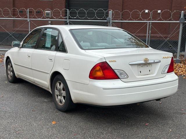 used 2000 Toyota Avalon car, priced at $6,098