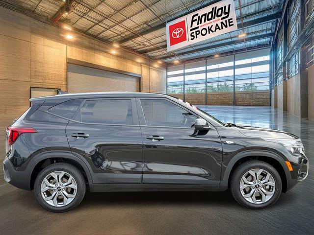 used 2024 Kia Seltos car, priced at $22,549