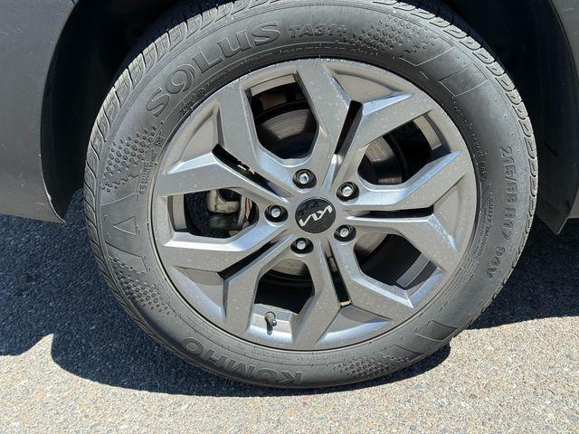 used 2024 Kia Seltos car, priced at $22,825