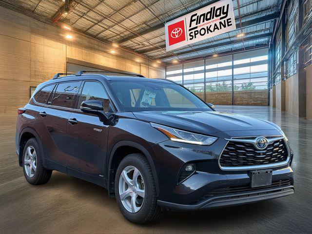 used 2021 Toyota Highlander Hybrid car, priced at $37,995