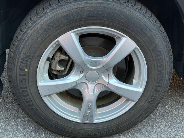 used 2021 Toyota Highlander Hybrid car, priced at $37,995
