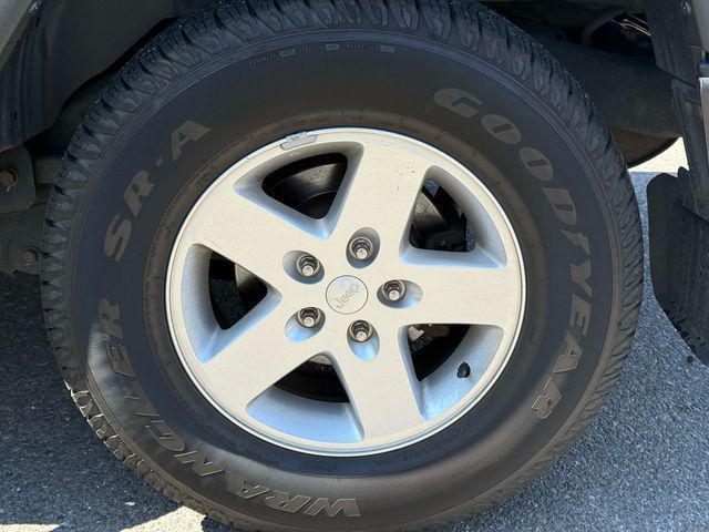 used 2013 Jeep Wrangler Unlimited car, priced at $17,995