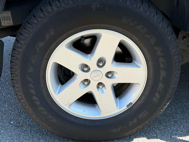 used 2013 Jeep Wrangler Unlimited car, priced at $17,995