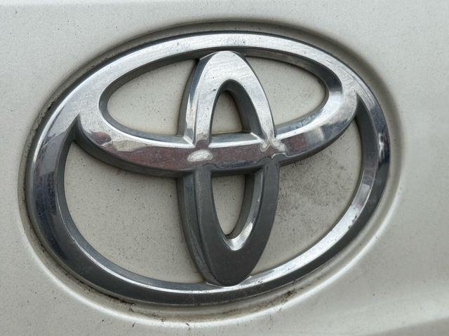 used 2020 Toyota Highlander car, priced at $28,595