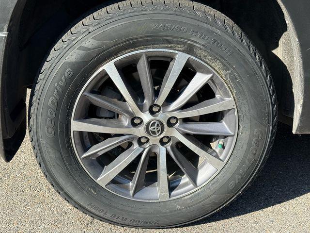 used 2019 Toyota Highlander Hybrid car, priced at $37,520