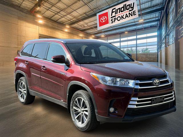 used 2019 Toyota Highlander Hybrid car, priced at $37,520