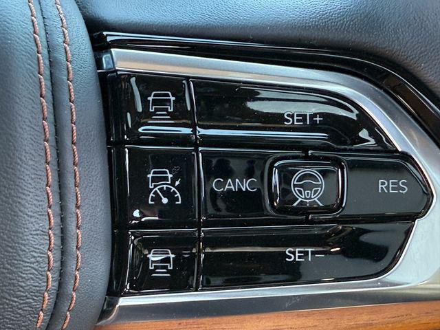 used 2022 Jeep Grand Cherokee car, priced at $47,334